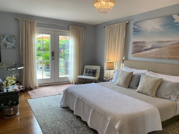 1 室のベッドルーム、アイロン / アイロン台、WiFi (無料)、ベッドシーツ