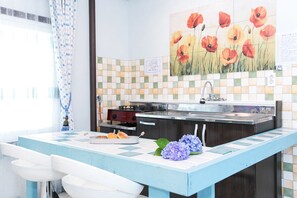 Fridge, microwave, stovetop, rice cooker