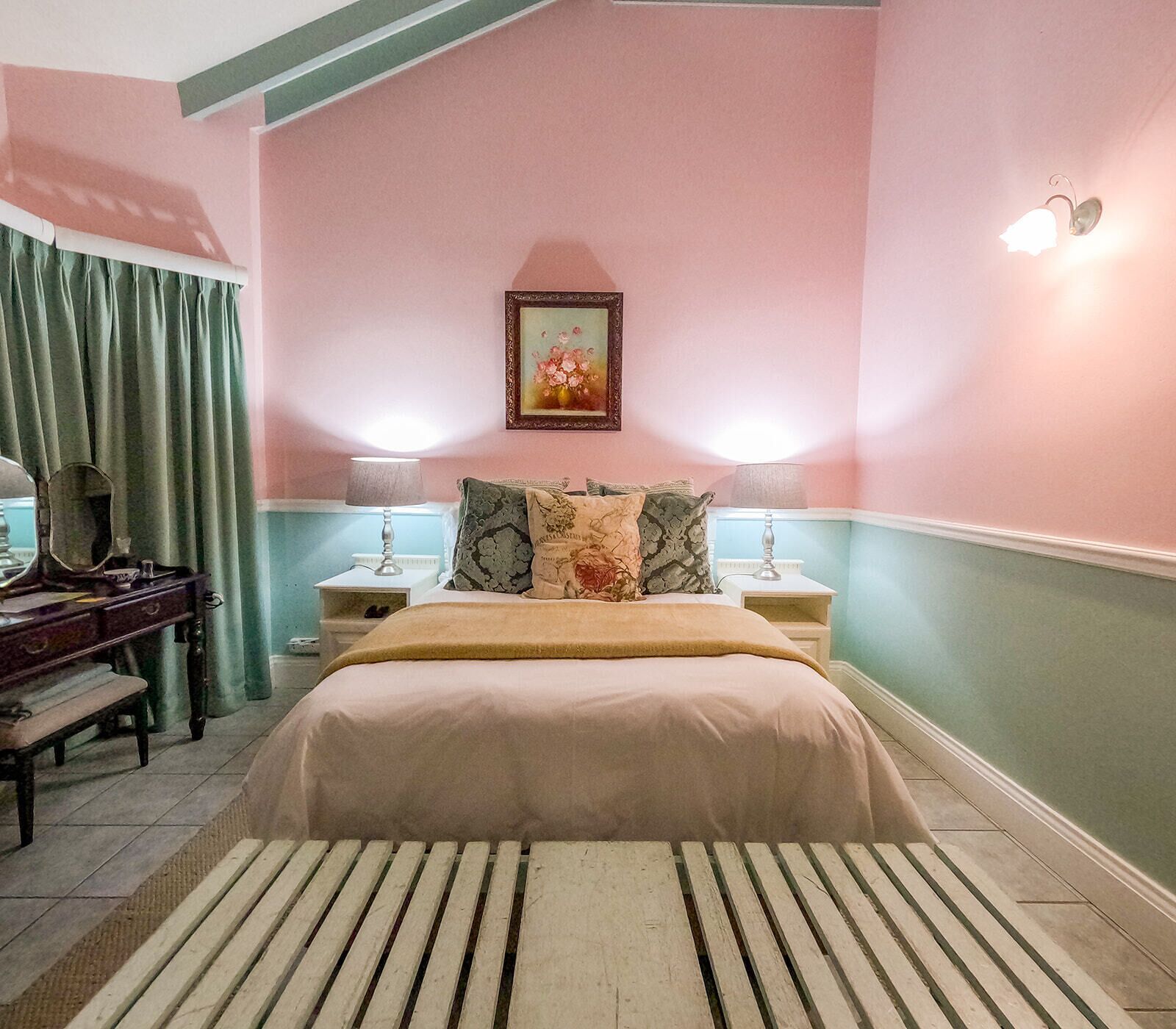 Quarto casal standard, 1 cama Queen (Martin Garden Room) | Roupas de cama premium