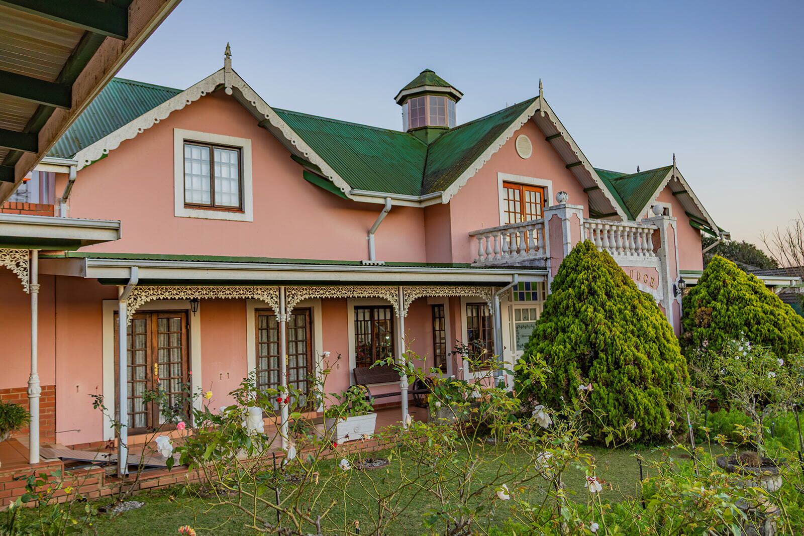 숙박 시설 정면