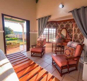 Suite Deluxe, varias camas (Fleur de Lis - East) | Ropa de cama de alta calidad y colchones viscoelásticos