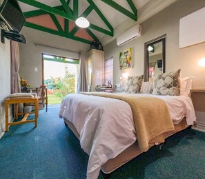 Standard Double Room | Premium bedding, memory-foam beds, individually decorated - Westlodge at Graskop (Graskop)