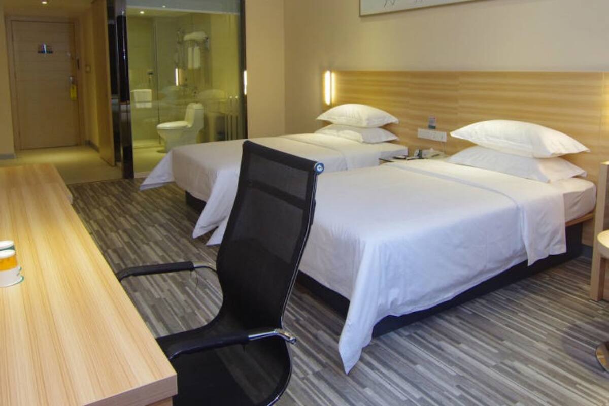 Superior Twin Room | Free WiFi, bed sheets