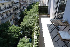 City Apartment | View from room - Zennova 5 Antigonidon Sq (Thessaloniki)