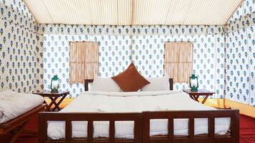 Luxury Tent, 1 King Bed | Premium bedding, desk, laptop workspace, bed sheets