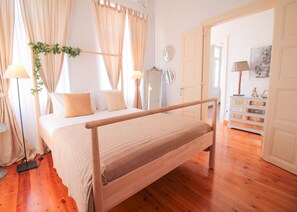 奢華公寓, 2 間臥室 (1st Floor) | 2 間睡房、房內夾萬、手提電腦工作空間、熨斗/熨衫板