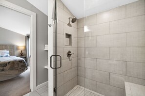 Towels - Unit 22, Good Times & Tan Lines, 2.5 Bedroom Beach Condo (Panama City Beach)