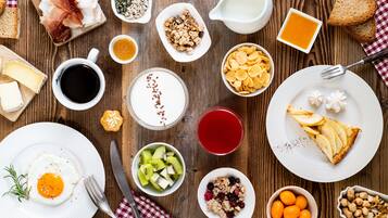 Tägliches inbegriffenes Frühstücksbuffet
