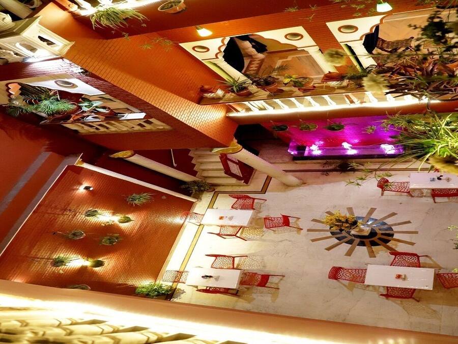 Studiosuite – executive | Sengetøy av topp kvalitet, dundyner, memory foam-senger og minibar