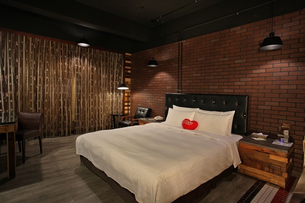 Standard Double Room | Individually decorated, individually furnished, desk, free WiFi