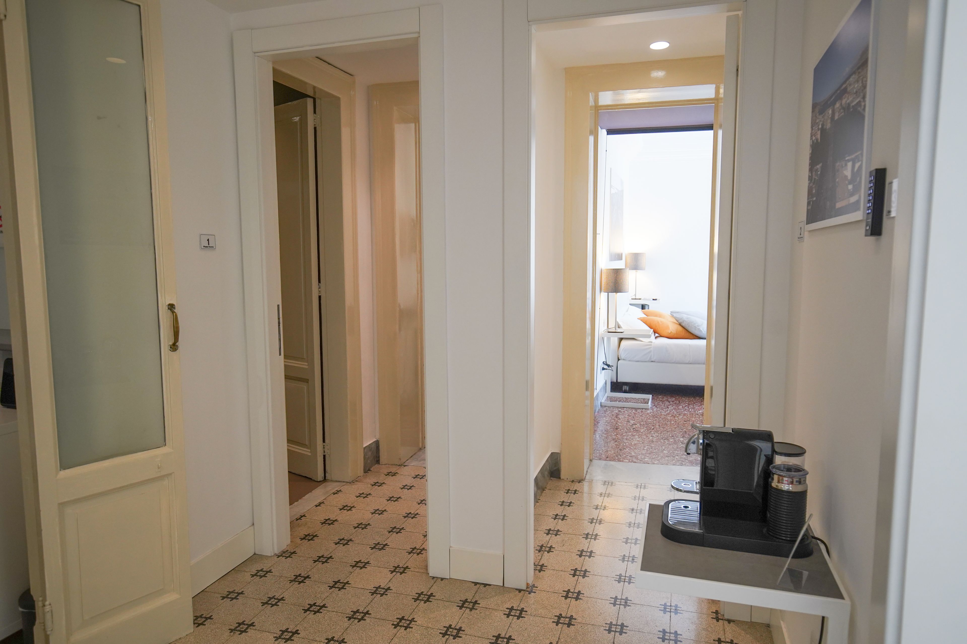 内部エントランス