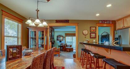 Wanderlust Elegant Townhome by RedAwning