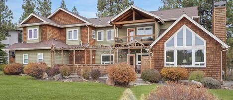 Hus, 5 soverom | Eksteriør