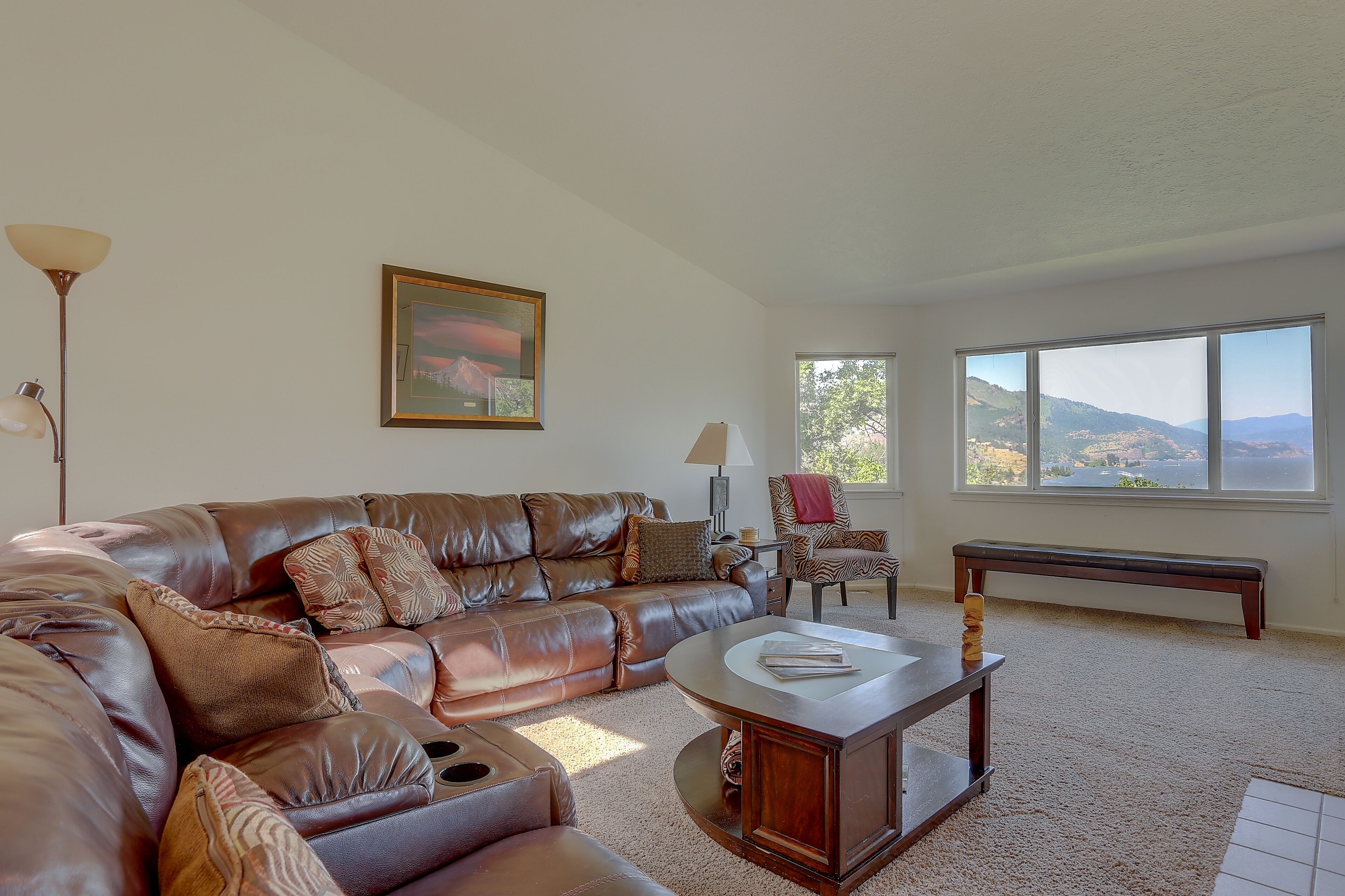 House, 3 Bedrooms | Living area