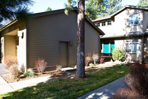 Condo, 3 Bedrooms | Exterior