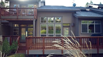 Condo, 3 Bedrooms | Exterior
