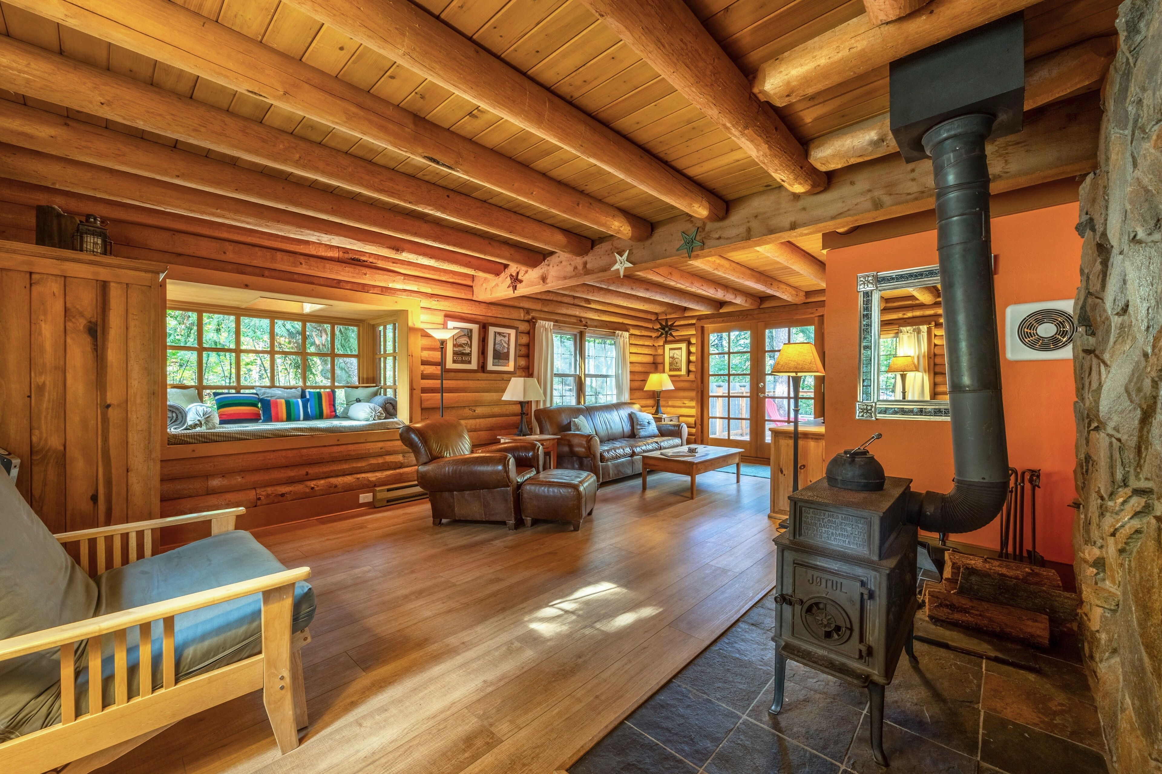 Cabin, 3 Bedrooms | Interior
