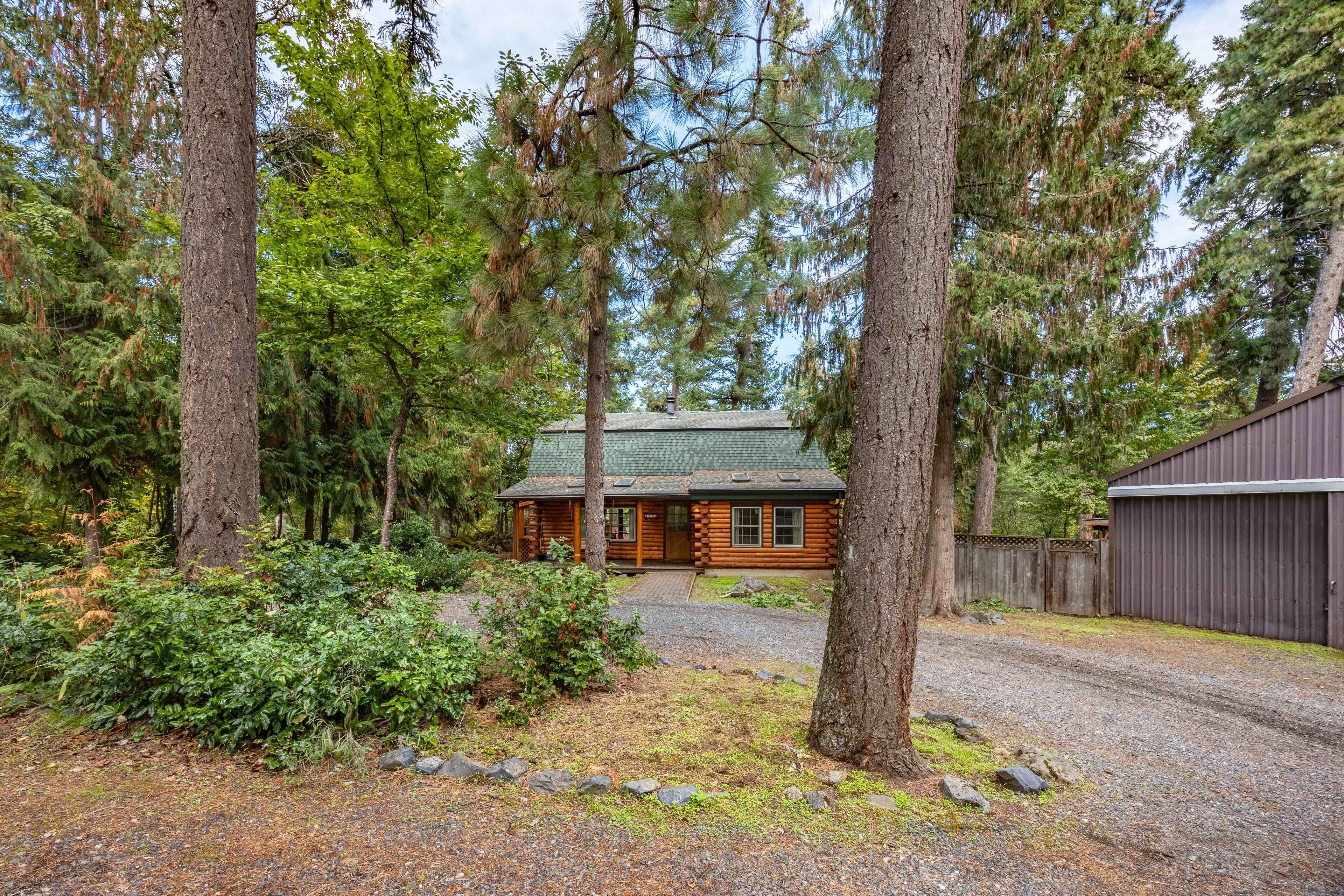 Cabin, 3 Bedrooms | Exterior