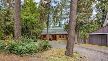 Cabin, 3 Bedrooms | Exterior