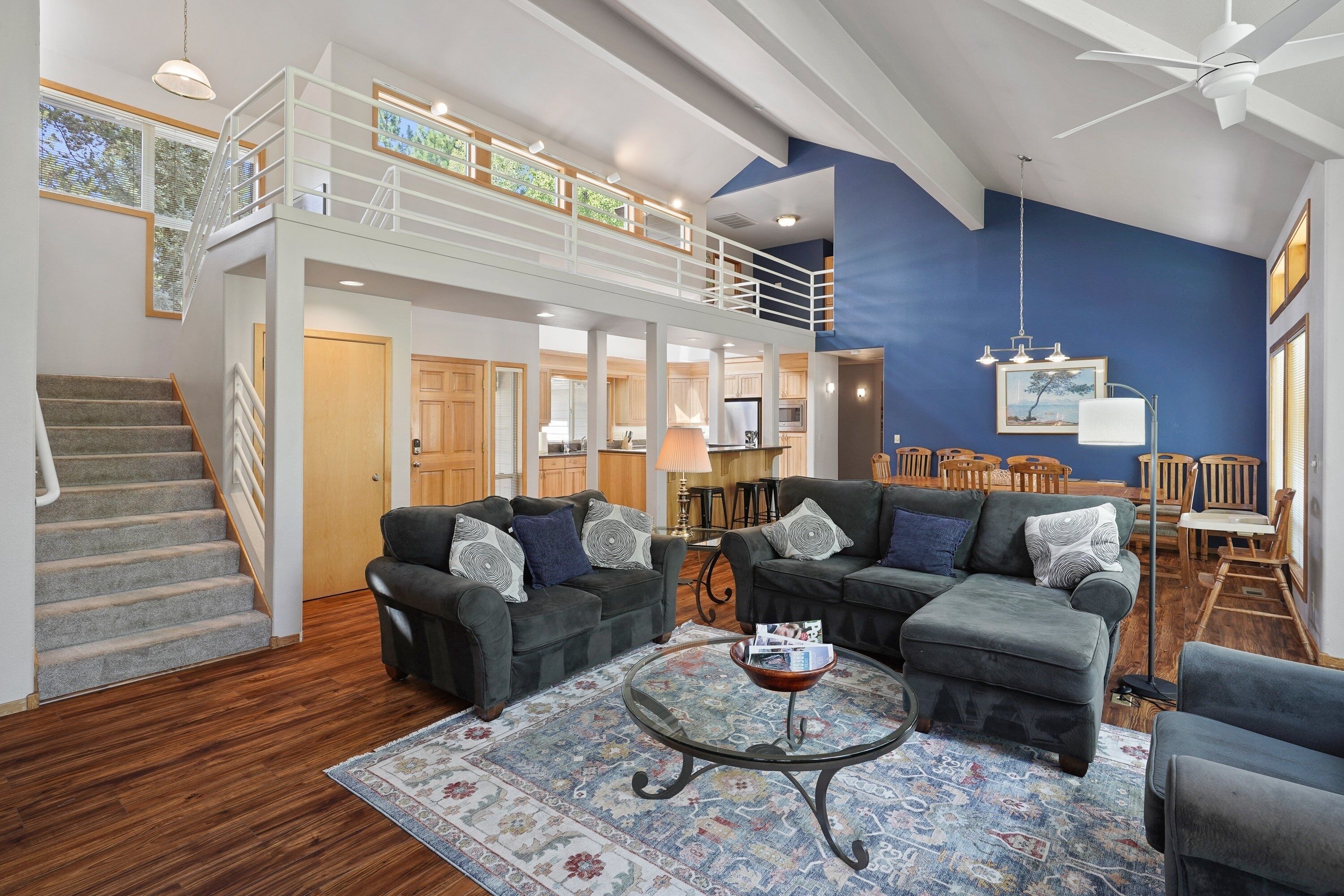 House, 5 Bedrooms | Living area | TV