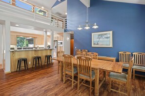 Casa, 5 habitaciones | Restaurantes