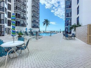 Outdoor pool, a heated pool