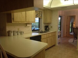 Private kitchen - That One Particular Harbor - Gulf Access Pool Home  3/2 (Cape Coral)