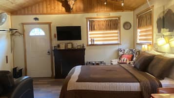 1 bedroom, travel crib, free WiFi, bed sheets