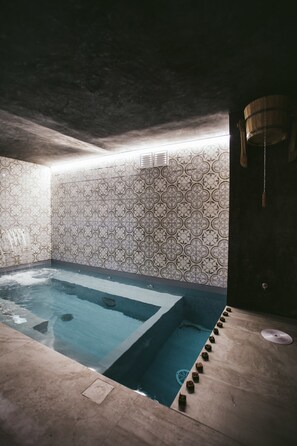 Piscina interna