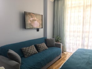 Interior - Luxury studio with balcony and sea view (Batumi)