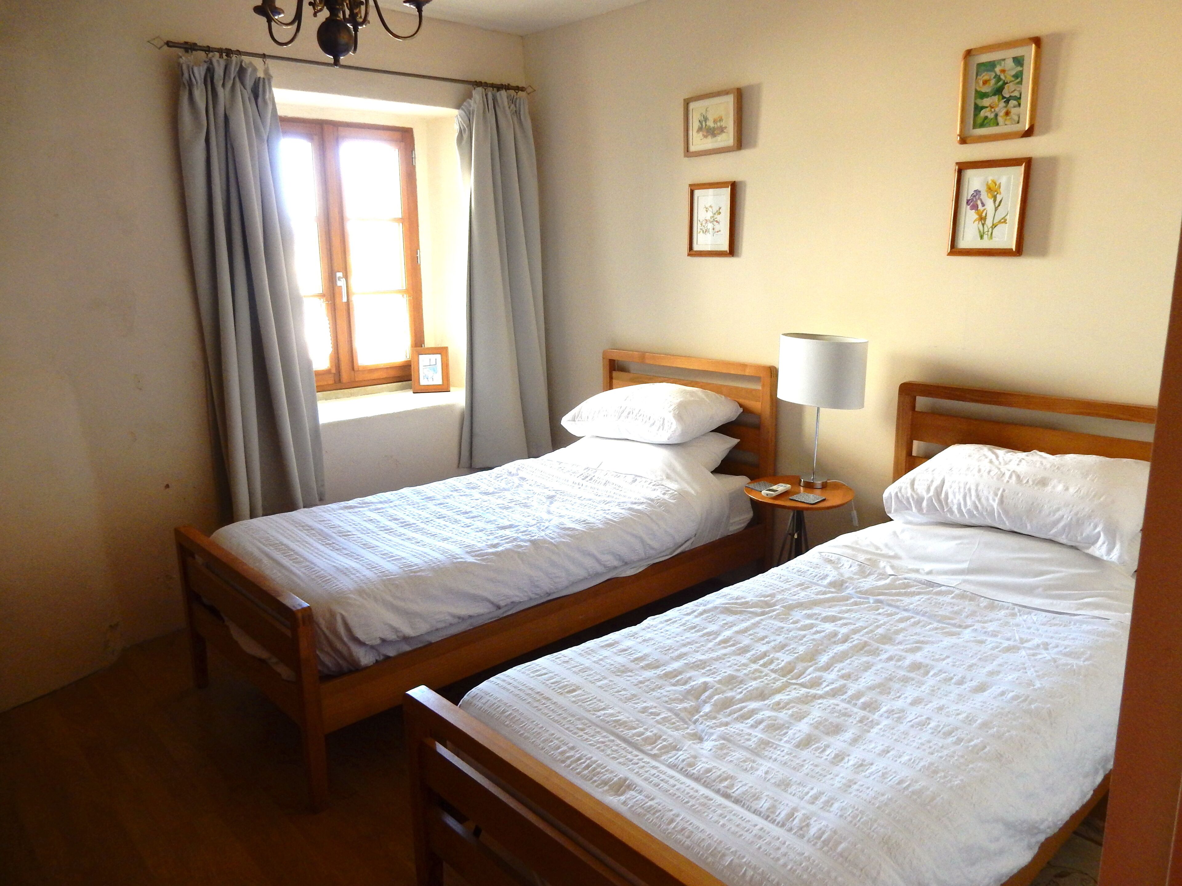 3 Schlafzimmer, Bügeleisen/Bügelbrett, kostenloses WLAN, Bettwäsche
