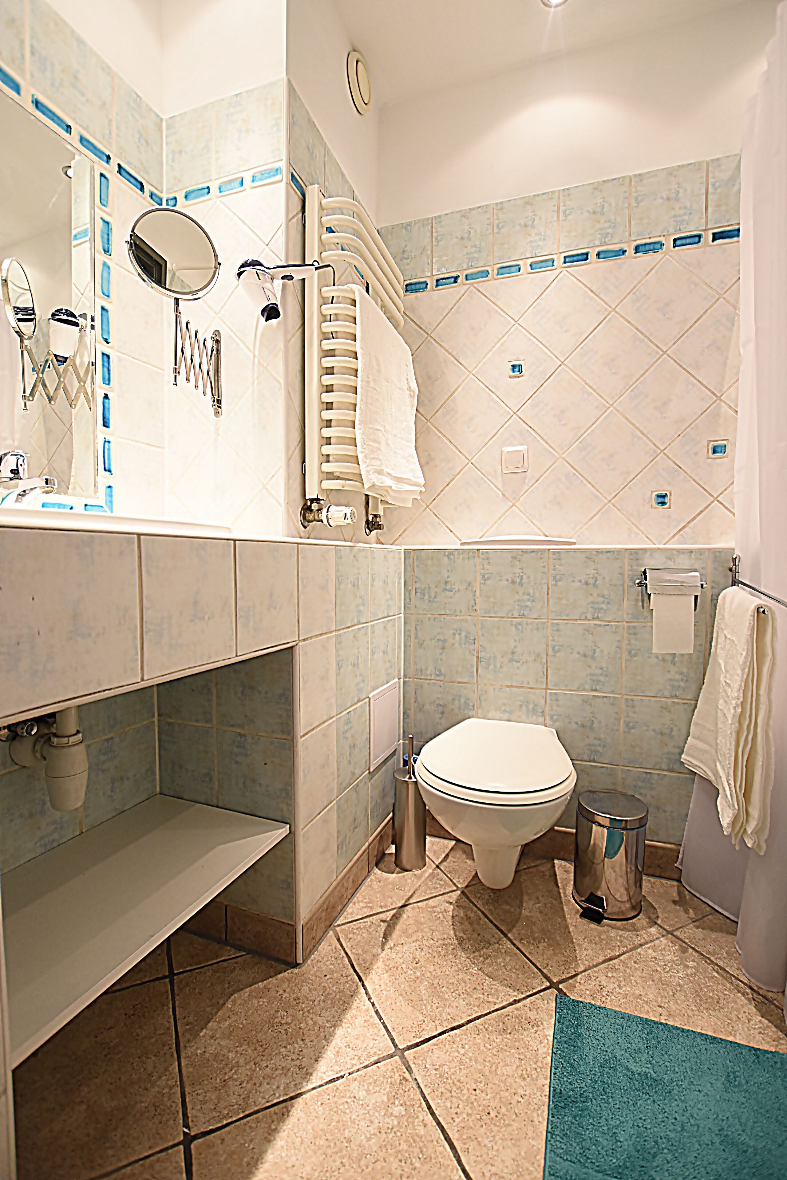 Photo - Mhost Bronowice