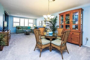 TV, DVD player - Loggerhead Cay 562 - Partial gulf view, beach side vacation rental condo (Sanibel)