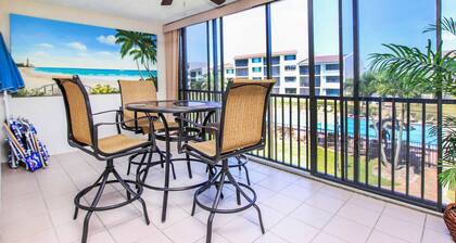 Loggerhead Cay 562 - Partial gulf view, beach side vacation rental condo