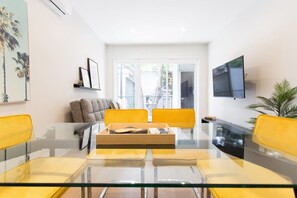 Fernseher, Netflix, Streaming-Dienste