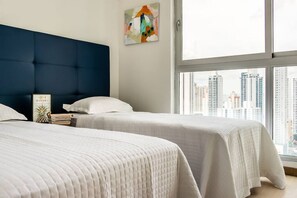 3 bedrooms, WiFi, bed sheets