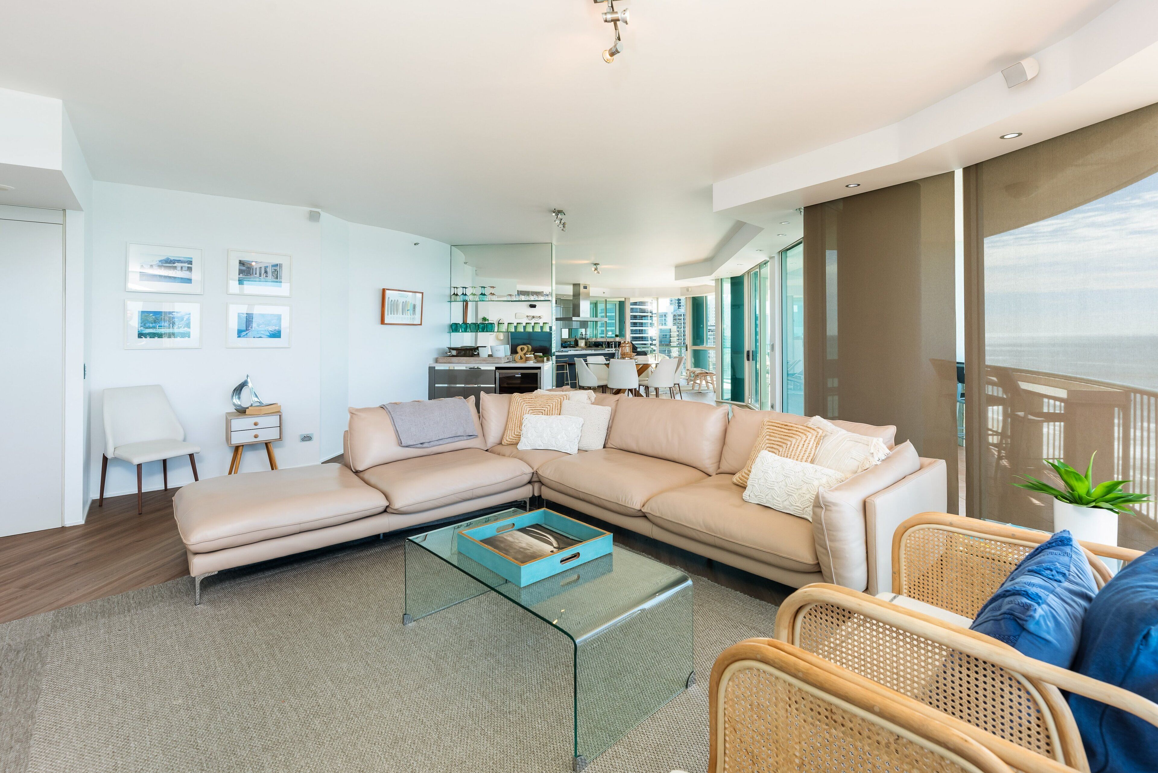 Luxury Oceanfront 3 Bedroom Platinum Sub-Penthouse — image 14