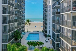 Immagine non classificata, 4 di 32, pulsante