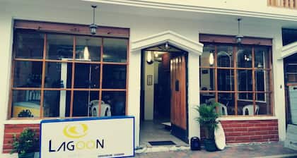 Balcones Lagoon Hotel