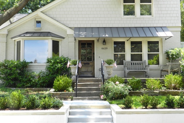 Charm greets you with easy access and plenty of parking!
