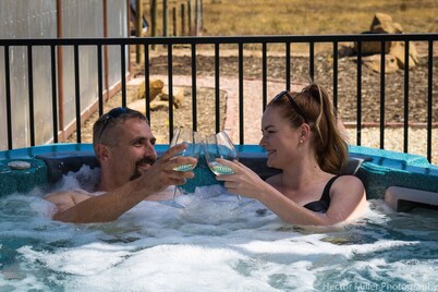 Fully furnished 2 room apartment - sleeps 4