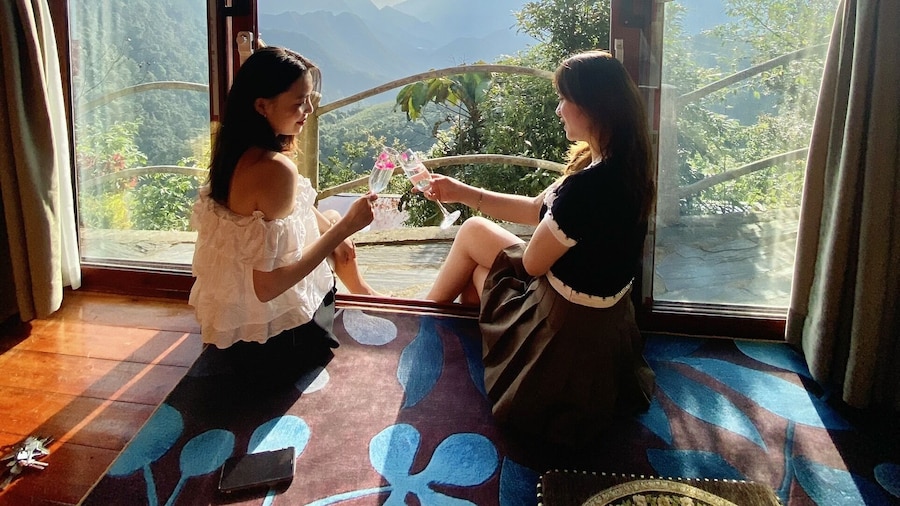 Heaven Gate Hotel O Quy Ho