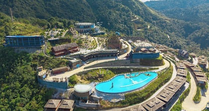 Heaven Gate Hotel O Quy Ho