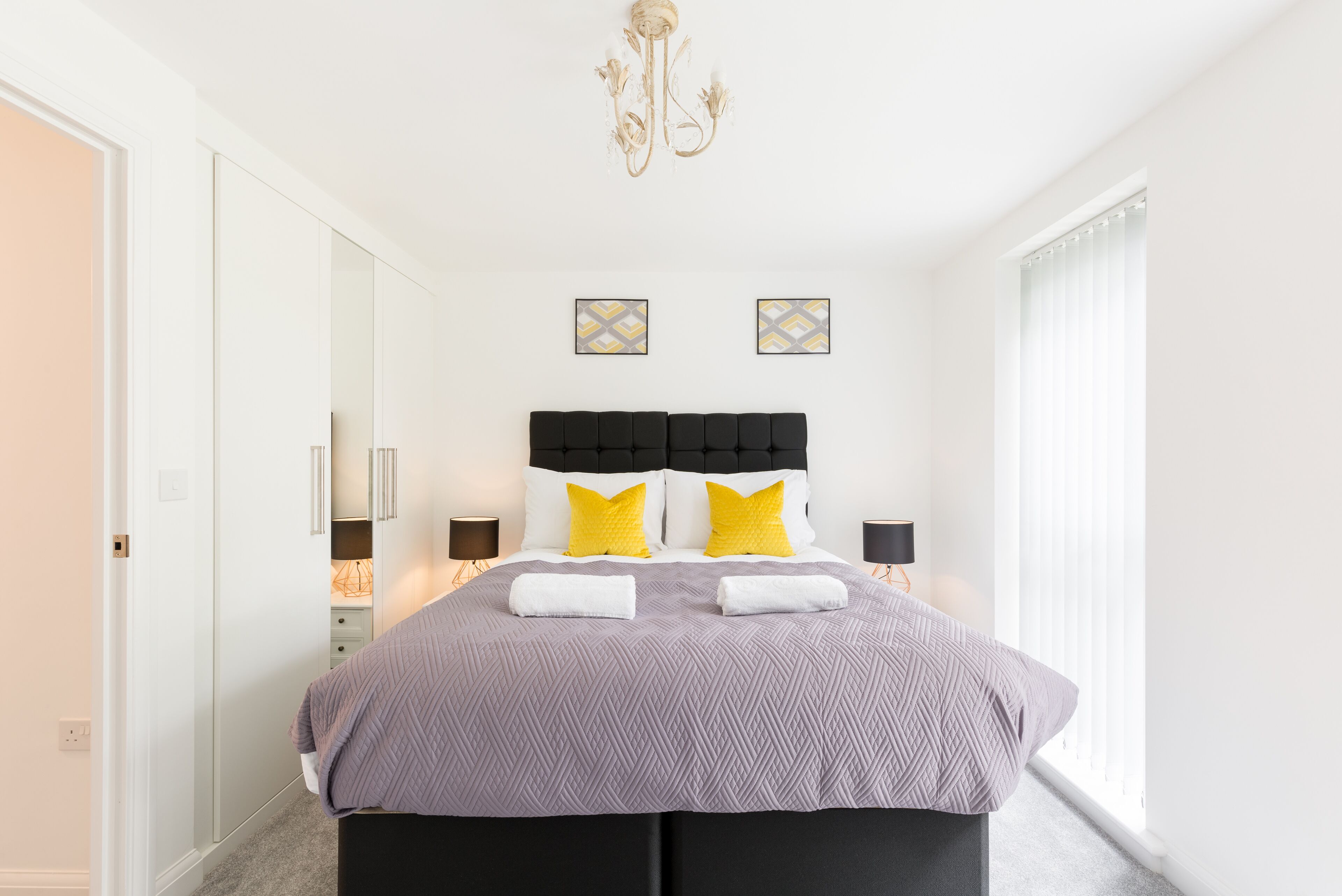 4 bedrooms, iron/ironing board, free WiFi, bed sheets