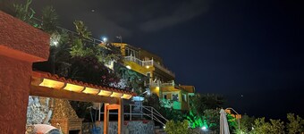 Koselig kanarisk casa med privat terrasse og fantastisk utsikt over atlantisk og MT TEIDE