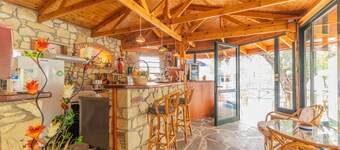 Kastro Studios Apartments