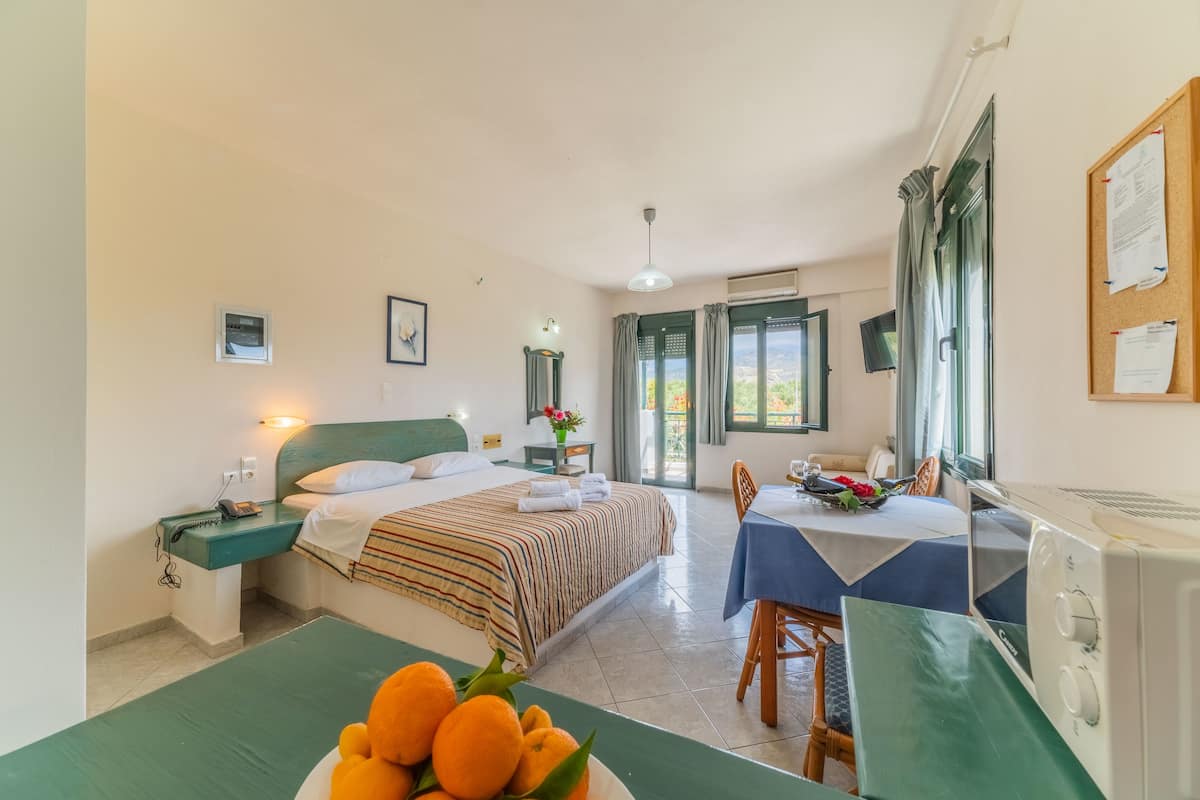 Monolocale Superior | 2 camere, una cassaforte in camera, con stile personalizzato