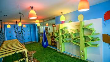 Children’s play area – indoor