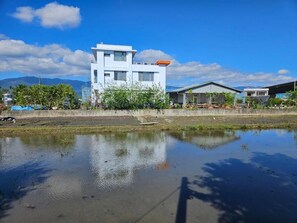 住宿地面