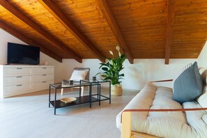 Living area - Benedetta's house is a comfortable attic just a few minutes from sea of Ascea (Marina di Ascea)